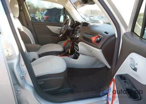 2016 Jeep Renegade Latitude z USA, uszkodzony, nr VIN ZACCJBBT7GPD82139